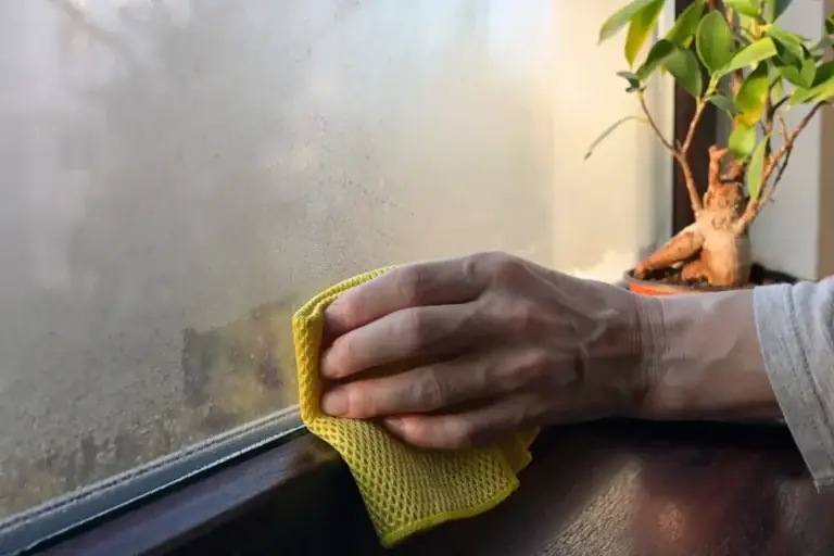How to manage window condensation: The comprehensive technical guide for building envelopes